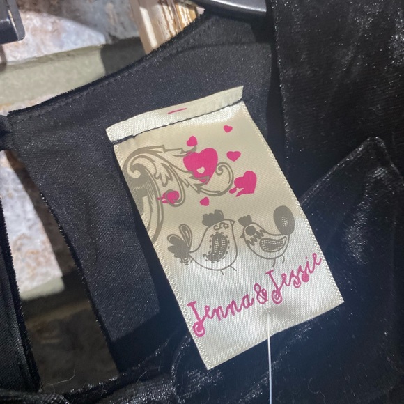 Black Velvet Jumpsuit with Bow and Crystal Accent NWT - Picture 6 of 8